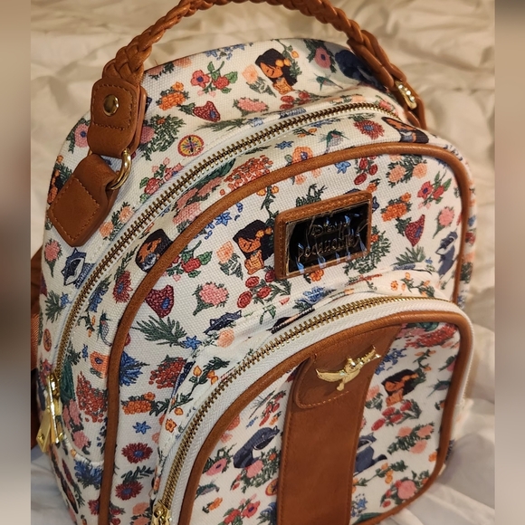 Her Universe Pocahontas Floral Backpack BoxLunch Exclusive - Picture 3 of 8